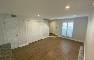 11811 CYPRESS HL CIR