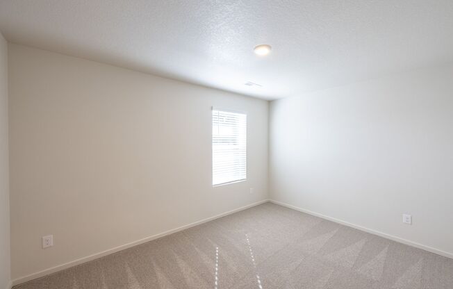 3 beds, 2.5 baths, $2,375