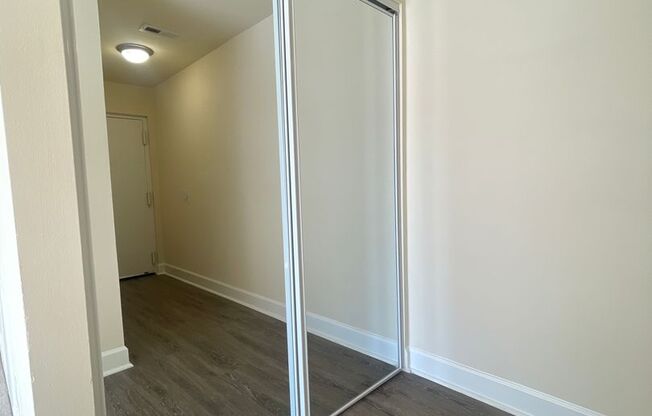1 bed, 1 bath, 745 sqft, $1,900, Unit 14235 #203