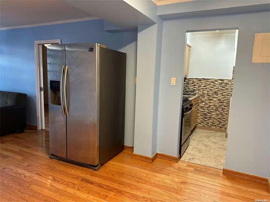 1 bed, 1 bath, 400 sqft, $2,150, Unit 2LL