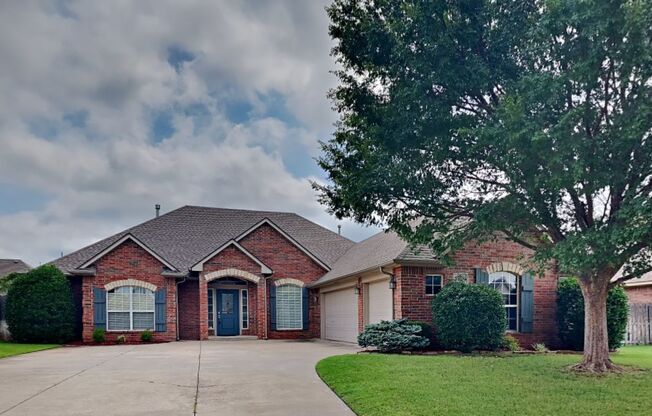 Very Nice 3 bedroom 2.5 bath home in Edmond schools