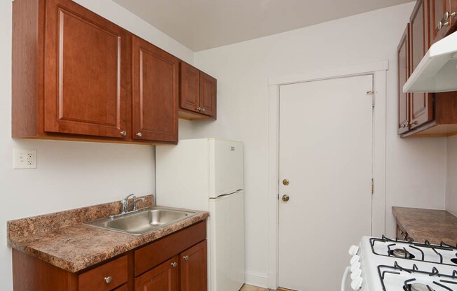 2617 Spaulding