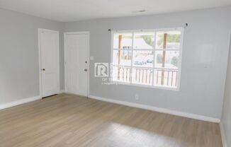 3 beds, 1.5 baths, $1,025