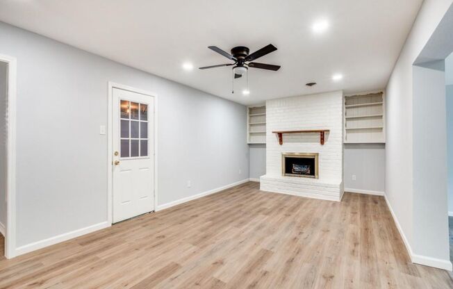 Move in ready home in Bedford, Tx.