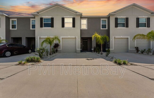 9267 ROCK HBR WAY