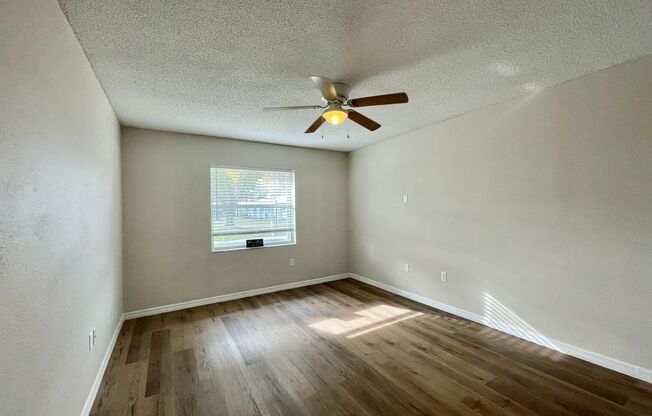 1 bed, 1 bath, 557 sqft, $1,299, Unit J30