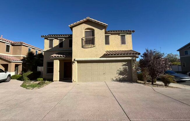 Large 4BR/2.5BA Family Home in Southwest Las Vegas