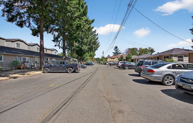 Brentwood-Darlington 2BD|1BA Apartment