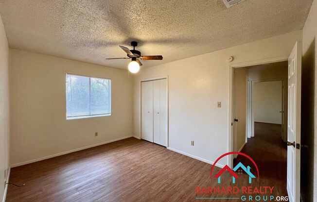 2 beds, 1 bath, $1,325