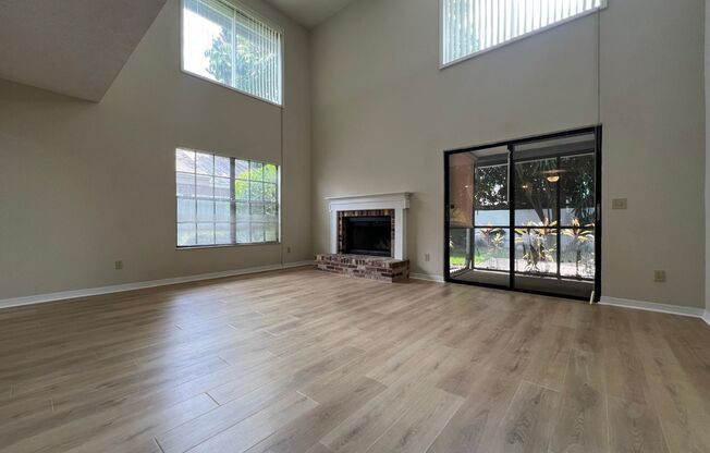 Beautiful 3/2.5 Bedroom Home in Carrollwood! Schedule a showing today!