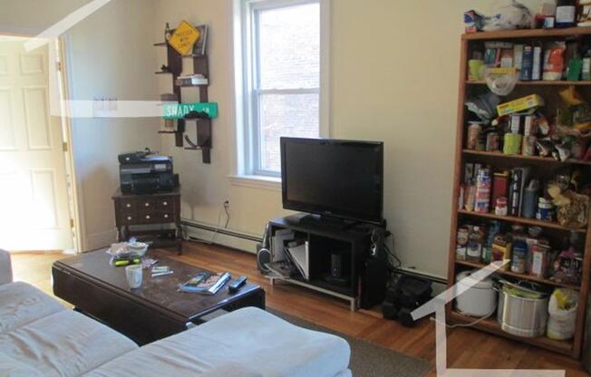 HOT BROOKLINE LISTING!!!!!