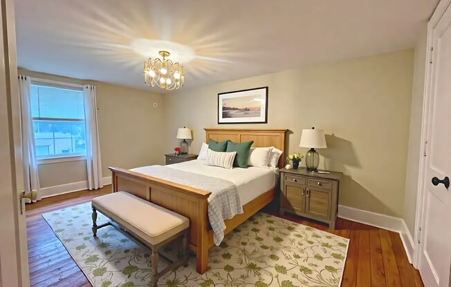 2-6 N River St