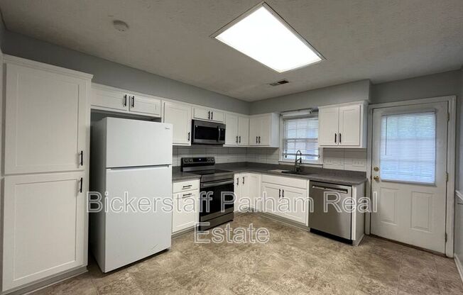 6323 OLDE TOWNE DR