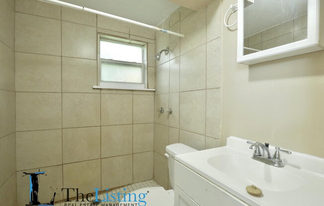2 beds, 1 bath, 700 sqft, $1,025