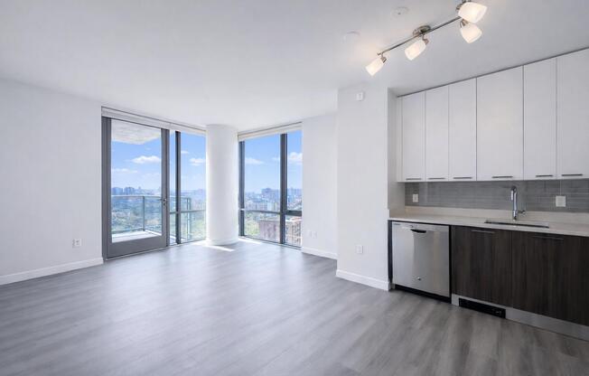 1524 SHEEPSHEAD BAY RD