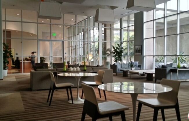 2 beds, 2 baths, 1,200 sqft, $3,650, Unit 1906