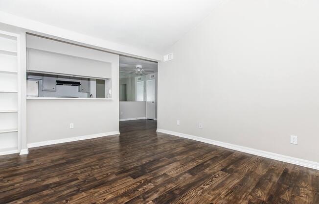 2 beds, 2 baths, 918 sqft, $1,239