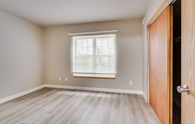 3 beds, 2 baths, 1,325 sqft, $1,999, Unit 1608 - 101