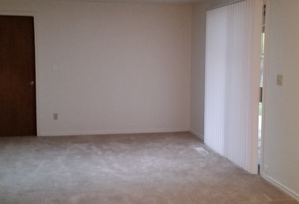 3 beds, 2 baths, $2,200