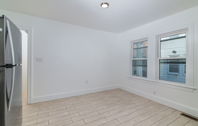 135 SAFFORD ST