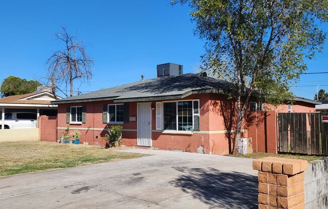 3 Bedroom in Phoenix!