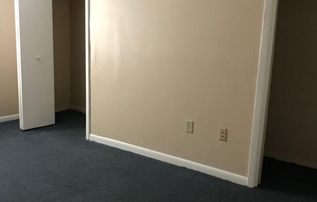 Carrick NEW 4 bedroom apartment. Section 8 accepted