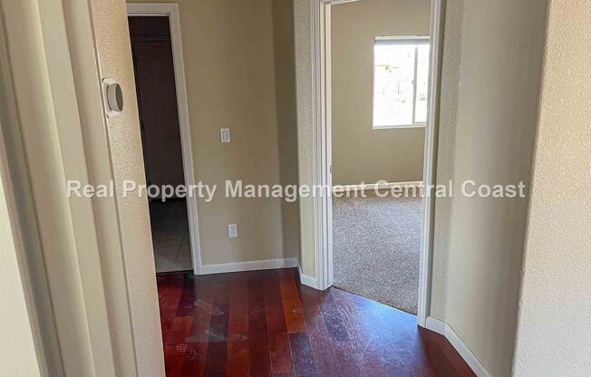 3 beds, 2 baths, $3,200