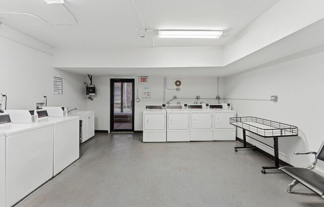 1 bed, 1 bath, 409 sqft, $1,750, Unit 7445-212