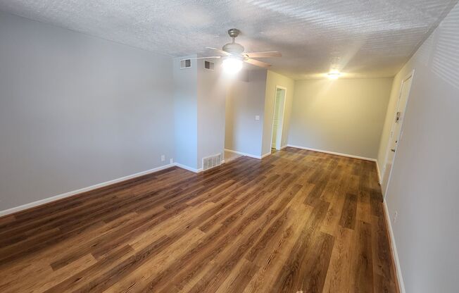 Beautiful 2 bedroom 1 bath 2nd floor condo with dishwasher and laundry hookups!