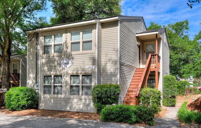 1406 JOHNS RD