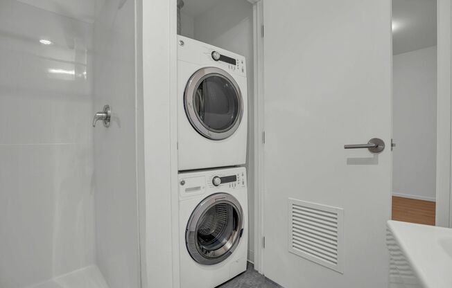 Studio, 1 bath, 448 sqft, $1,510, Unit 261-315