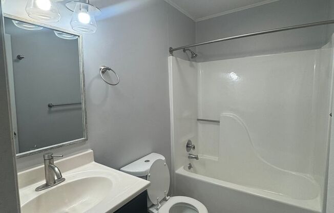 1 bed, 1 bath, 775 sqft, $1,020, Unit 107 - H