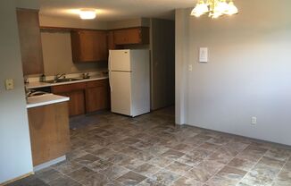 1 bed, 1 bath, 660 sqft, $975, Unit D