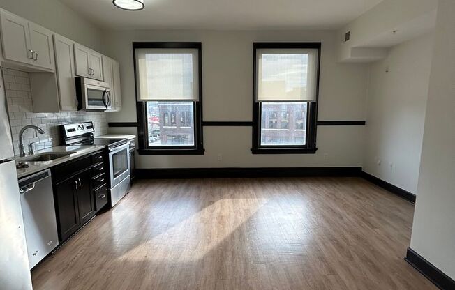 Flatiron Apts. (1722 St. Mary's Ave.)