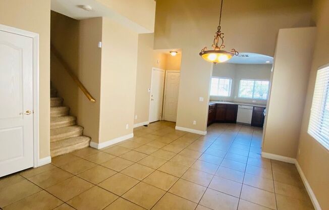Wonderful 2 story home with Master Bedroom on the first floor, close to Anthem Hills Park and Trailhead.