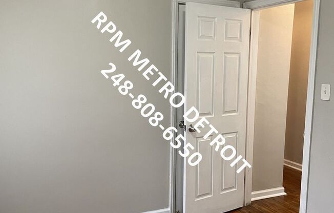 4 beds, 1 bath, $1,450, Unit (RRR)