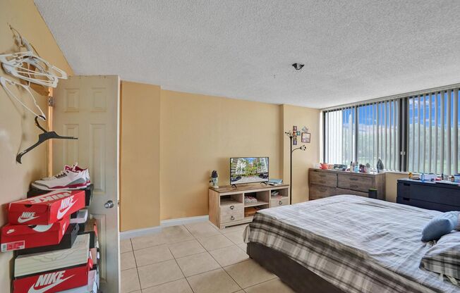 2BED/2BATH