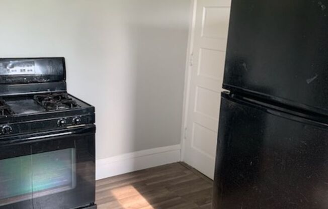 1 bed, 1 bath, 600 sqft, $675