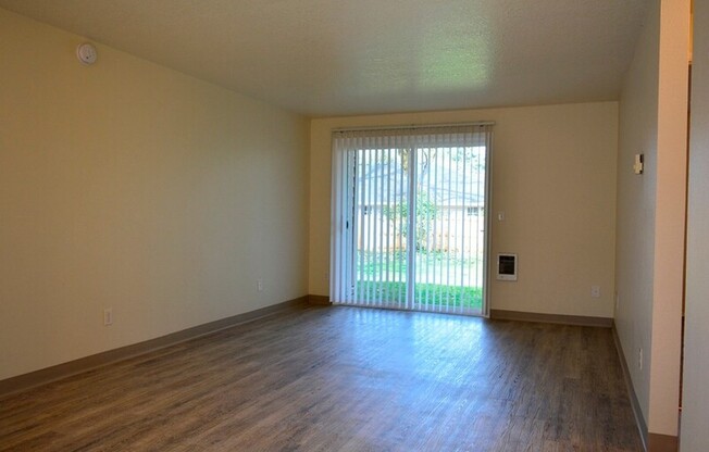20125 SW TUALATIN VLY HWY