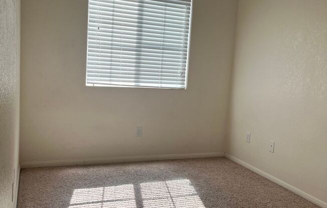 2 beds, 2 baths, 1,175 sqft, $1,650