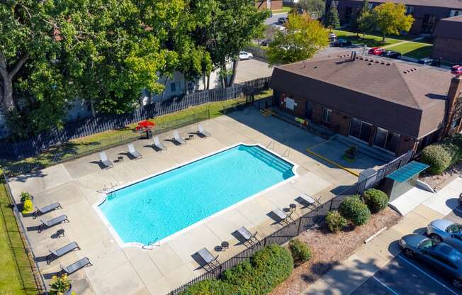 Pool Access For All Residents, Knottingham Apartments, Michigan 48036