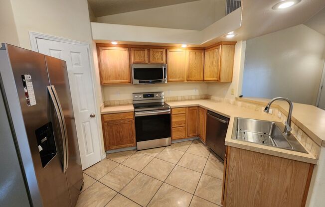 3 beds, 2 baths, $2,150