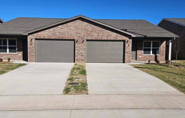 3 beds, 2 baths, 1,300 sqft, $1,550, Unit 609 69th Ave