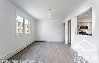 7621 N. Sheridan Rd.