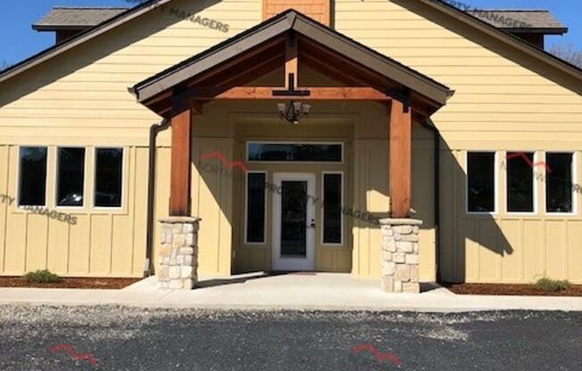 3 beds, 2.5 baths, 1,250 sqft, $1,800, Unit #50