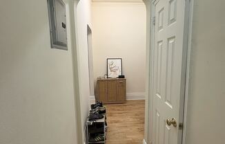 2 beds, 1 bath, $6,500, Unit 4G