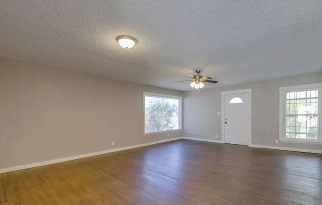 Spacious Townhome in Southeast Wichita