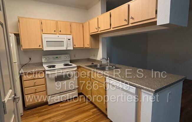2 beds, 2 baths, $2,000, Unit # 1516