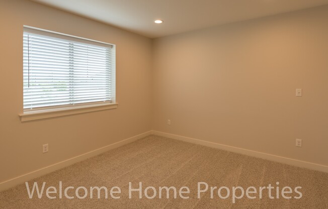 2 beds, 2.5 baths, 1,250 sqft, $2,695, Unit 2 NE Hadley #2