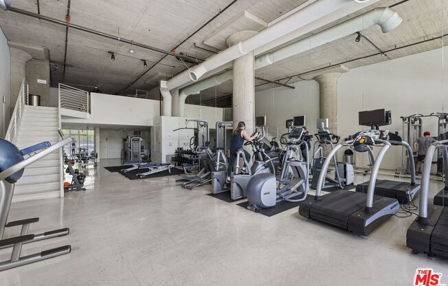 1 bed, 2 baths, 1,189 sqft, $3,950, Unit 504